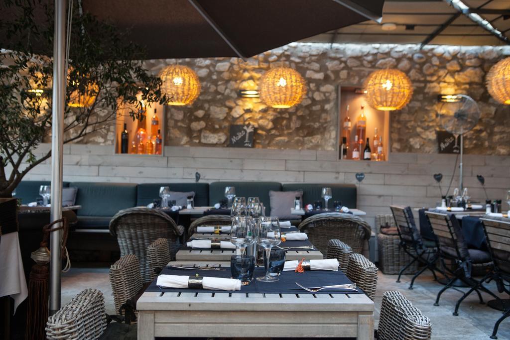 L'Auberge De L'Aubergine 伊加里雷斯 外观 照片